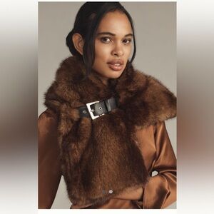 NWT Apparis faux fur Rowan scarf with buckle detail